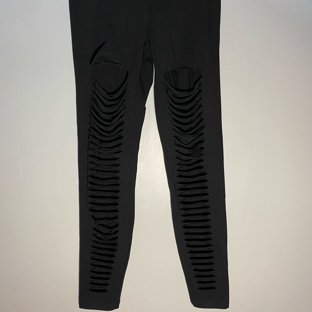 Express ripped leggings new